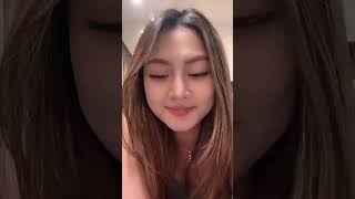 Desahan halu manja Cewek mulus ka mila live menawan😍