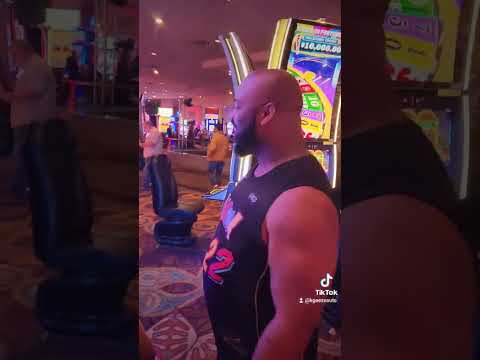 Mandalay Bay Las Vegas | 2 Queen Room Tour