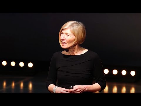 How horses help humans to heal | Belinda Seaward | TEDxPlymouthUniversity