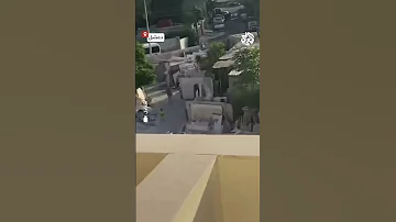لحظات تحبس الأنفاس شهود عيان يوثقون لحظة التفجير الانتحاري داخل كنيسة مار إلياس في الدويلعة بدمشق 
