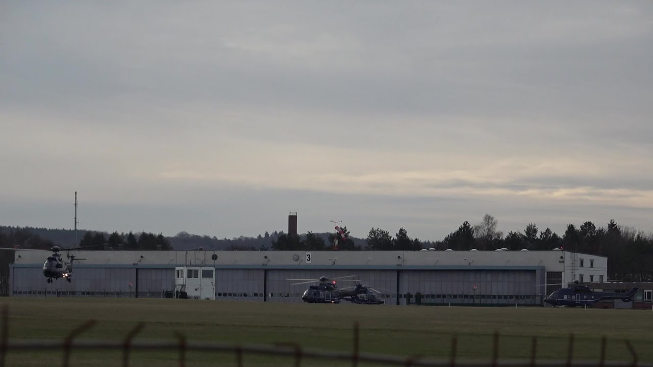 4x Super Puma Fliegergruppe Sankt Augustin mit GSG 9 BPOL an Bord beim Starten am Standort 18.02.21