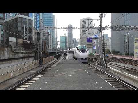 Ｅ６５７系　特急ときわ５７号　勝田行き　新橋駅通過
