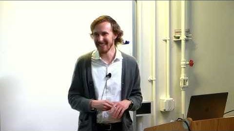 pMSE Mechanism: Differentially Private Synthetic Data with Maximal Distributional Similarity