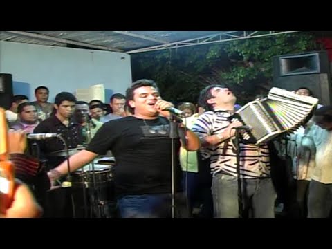 PASANDO PENAS - Silvestre y Juancho en Maicao 2008