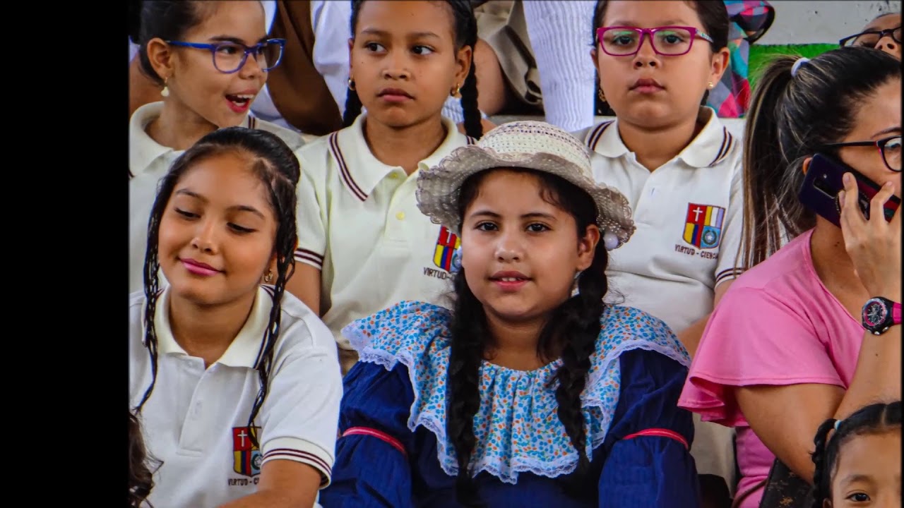 HIMNO MARÍA AUXILIADORA