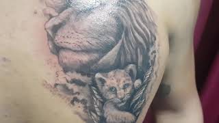 Le贸n y Cachorro Tattoo Le贸n y Cachorro Tattoo