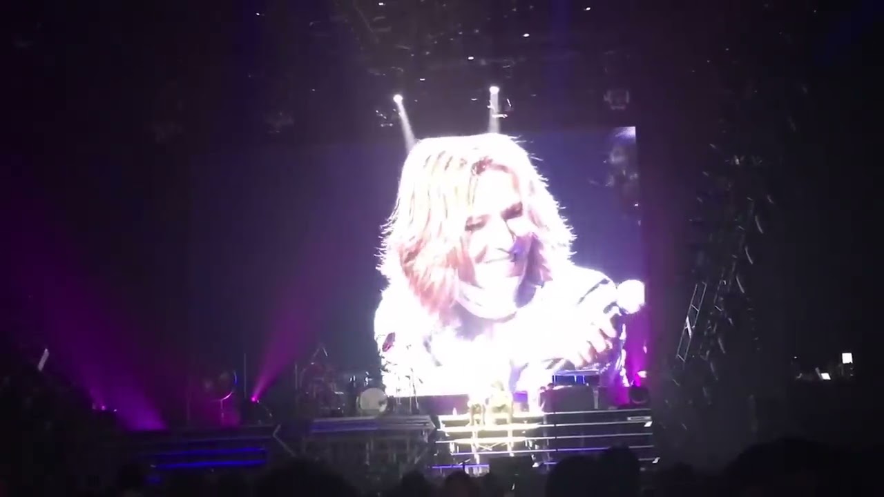 XJAPAN 2015 横浜アリーナ XJAPAN 横浜アリーナ 2015/12/01 MC1 - YouTube