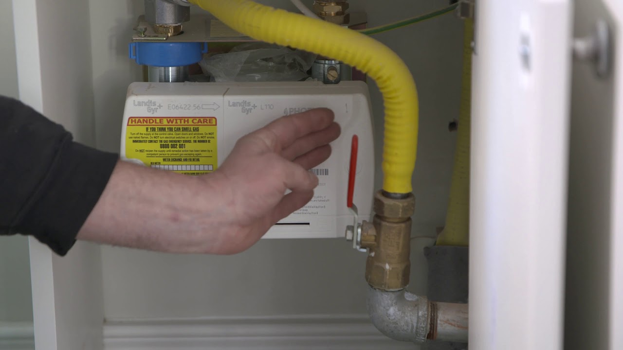 Living Room   Emergency gas shut off and procedure