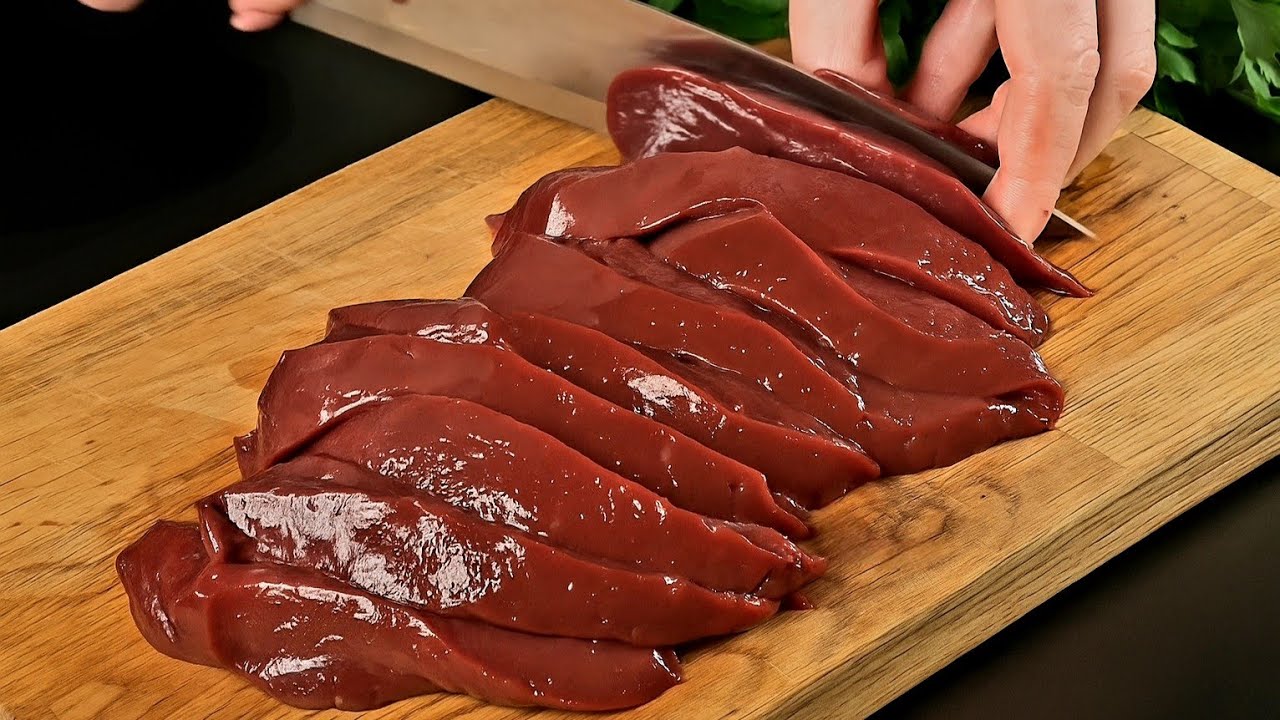 Das Geheimnis für köstliche Rinderleber! Ein Koch aus der Türkei hat es mir verraten. 😋Sehr lecker!