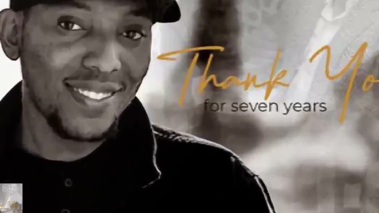 Sandrine wo kuri KISS FM yaririye muri studio igihe yasezeraga ARTHUR bakoranye igihe kirekire