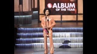 Apollo Theater pays tribute to Prince