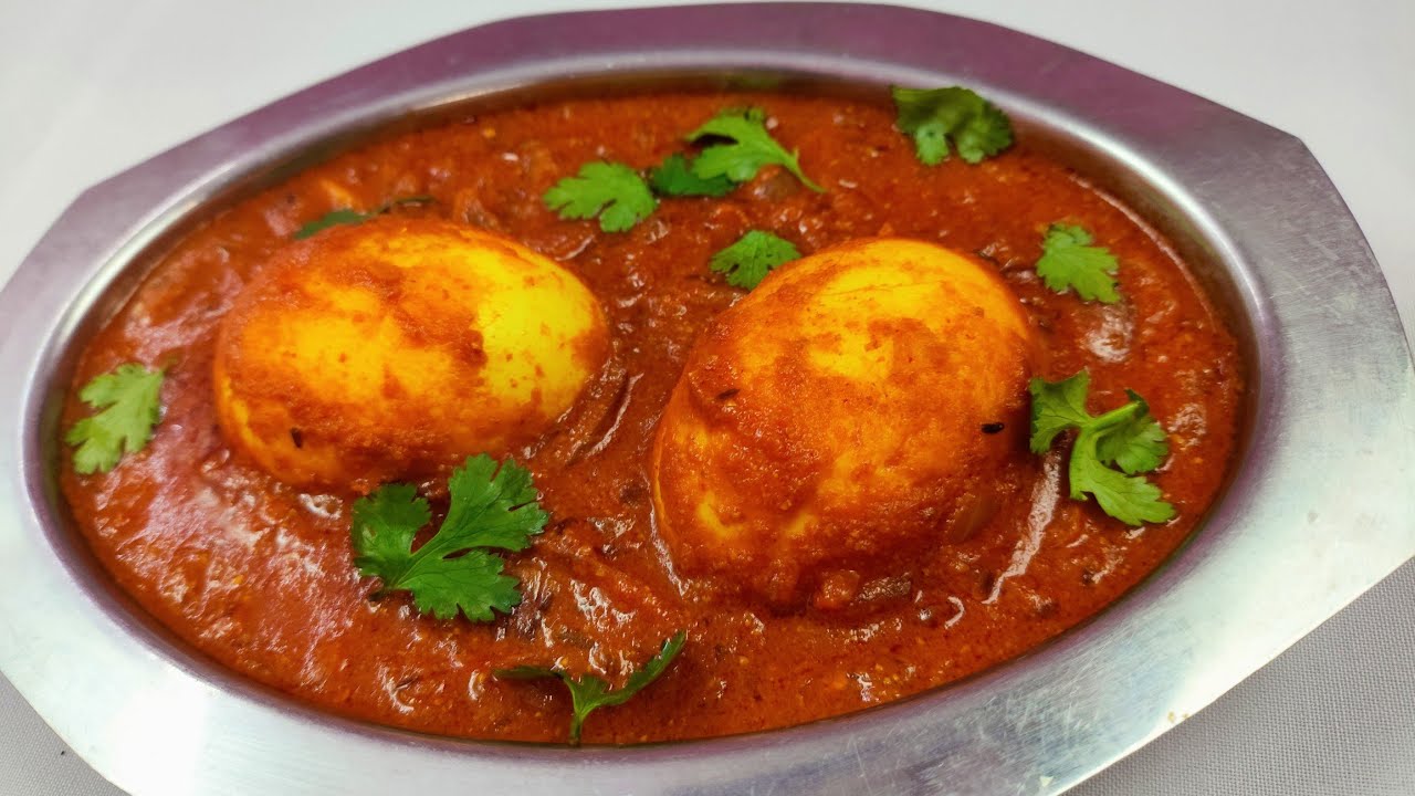Egg Curry Thalappakatti Style