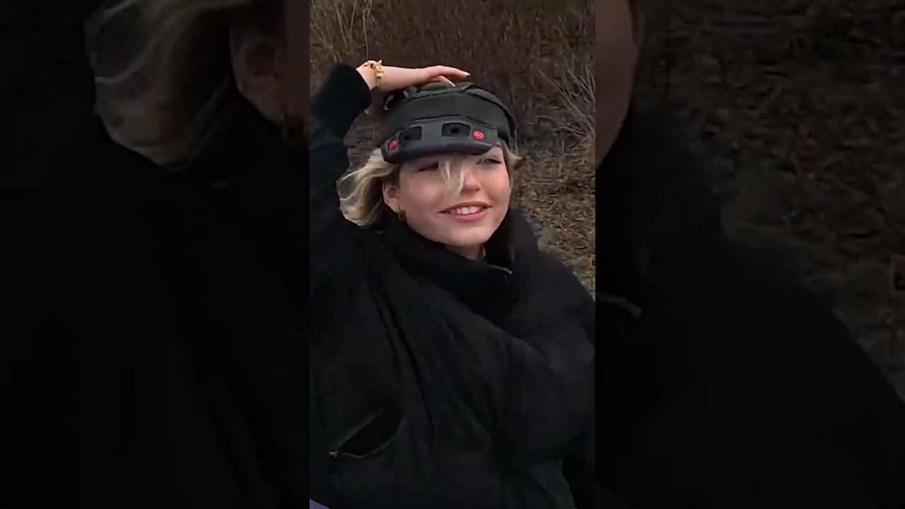 Moji findet Fibiis Helm auf der Autobahn 😀