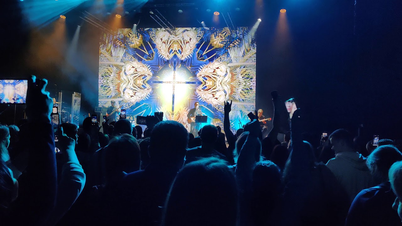 Наутилус Помпилиус (Вячеслав Бутусов) - Гулять по воде - YouTube