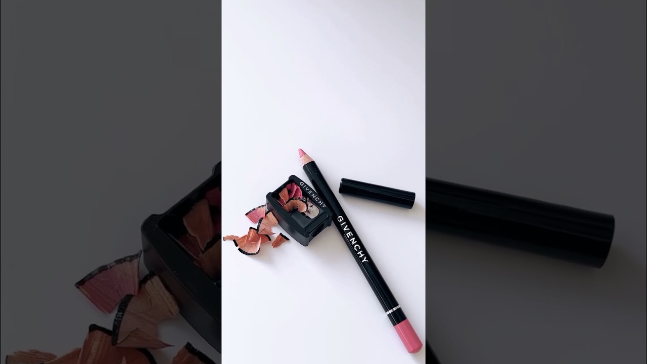 Givenchy Lip Liner Rose Mutin (01) 