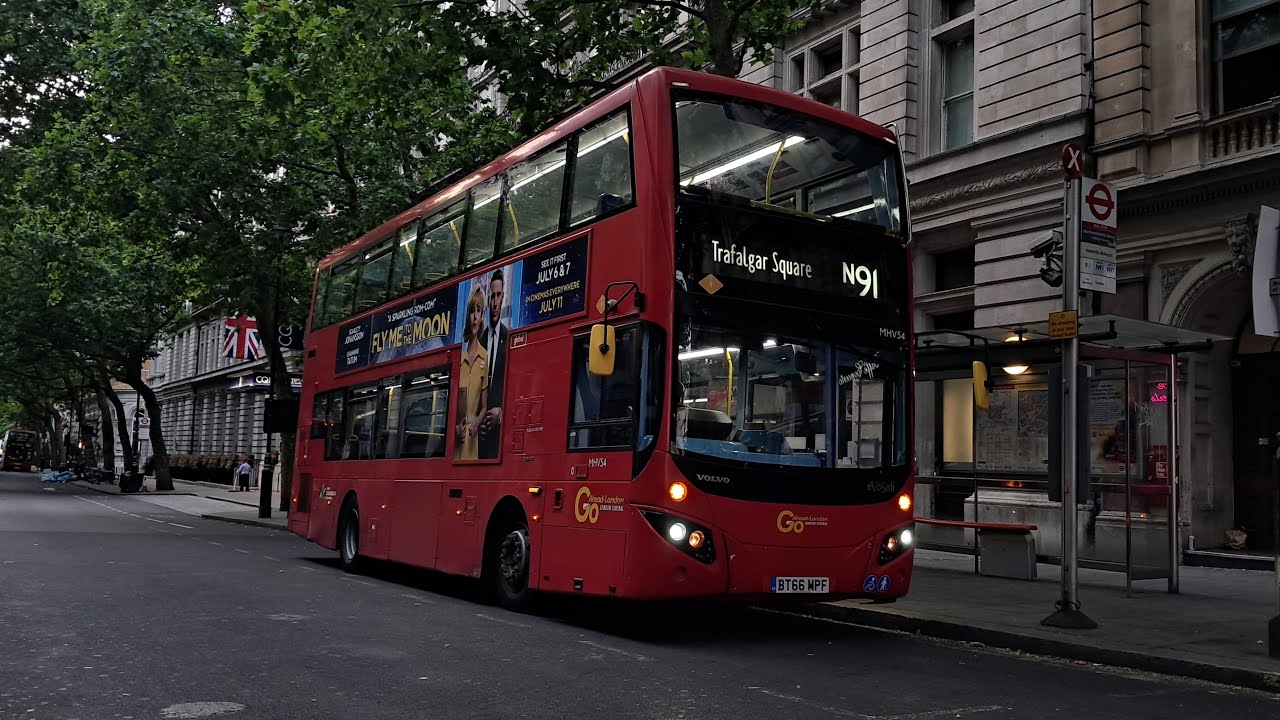 FRV. Go Ahead Route N91. Trafalgar Square - Cockfosters. MHV54 (BT66 MPF)