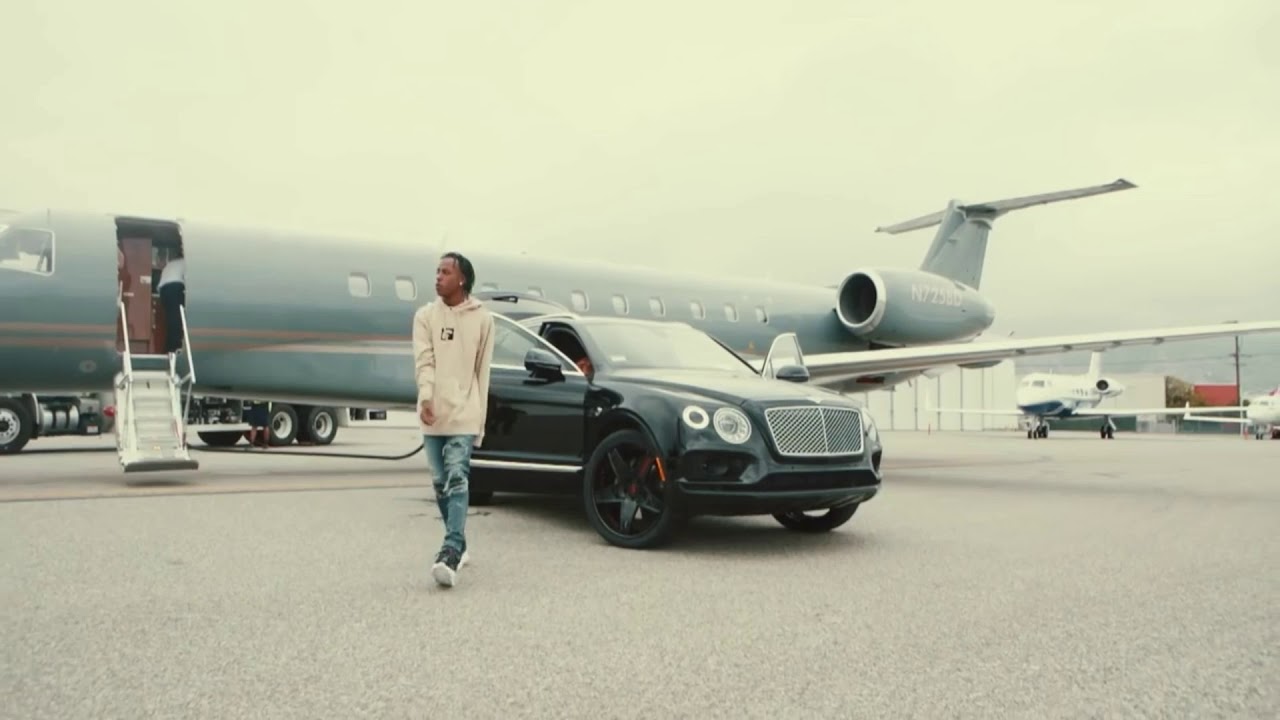 Rich The Kid - Leave Me Alone ( official music Video )