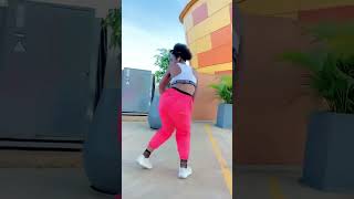 Have you watched any groovy and vibrant freestyle dance yet?😜 try this one, thank me later.🤗