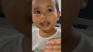 মেহু একা একাই অলিভ অয়েল মাখবে ? shortvideo baby cute alpoalif cutebaby