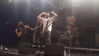 Deville - Over T he Edge (Heavy riffing at Raise Your Horns)