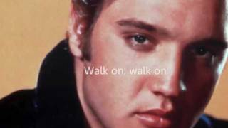 Video-Miniaturansicht von „Elvis Presley - You'll Never Walk Alone + lyrics“