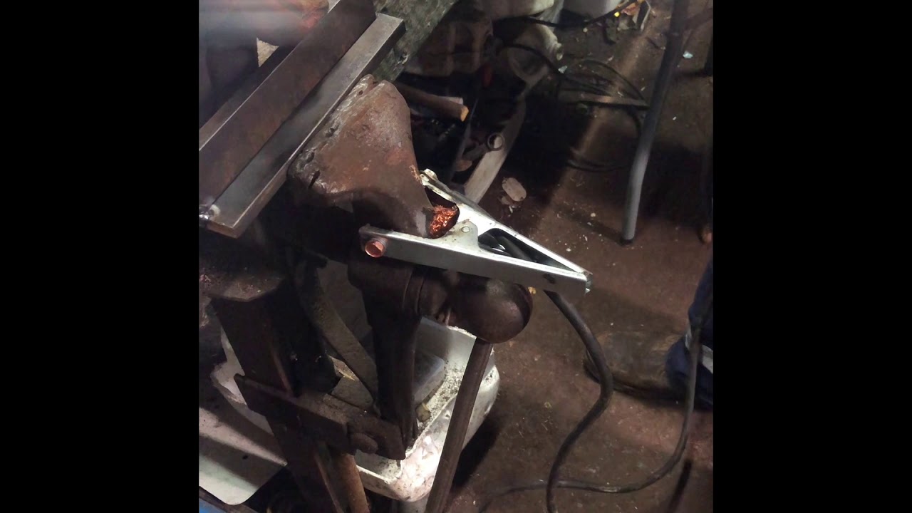 Welding Tutorial - YouTube