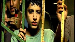 Famous ציון ואחיו טריילר Wealth