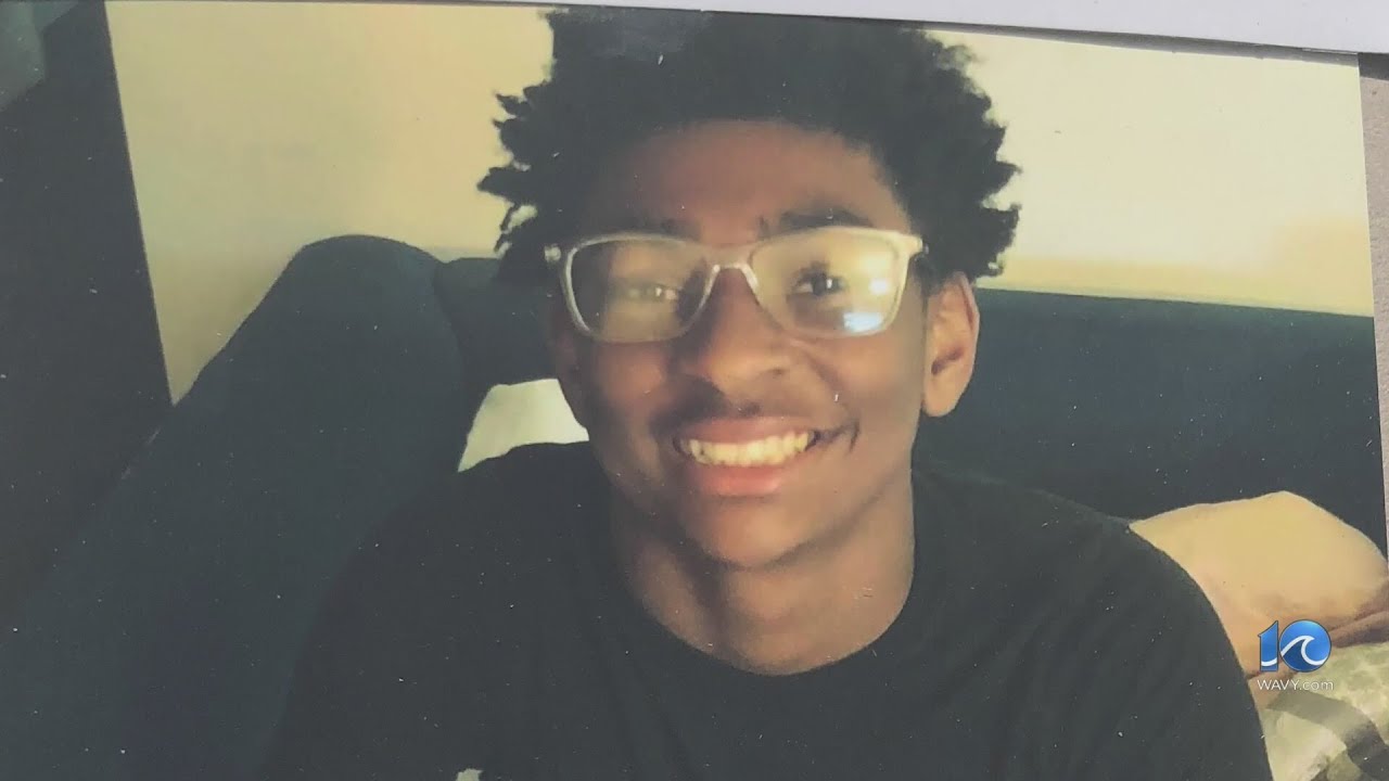 Vigil held in honor of teen killed in shooting - YouTube