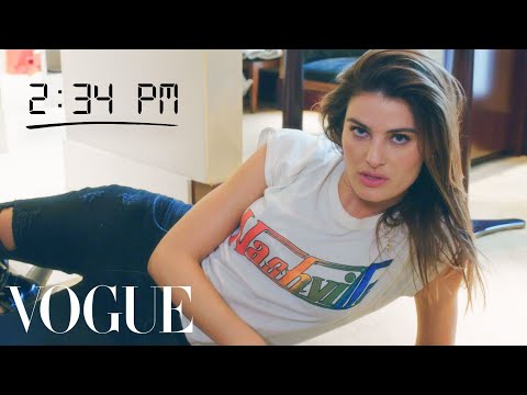 How Top Model Isabeli Fontana Gets Runway Ready | Diary Of A Model | Vogue  - Youtube