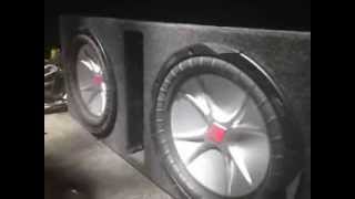 2 kicker CVR 10 subwoofers