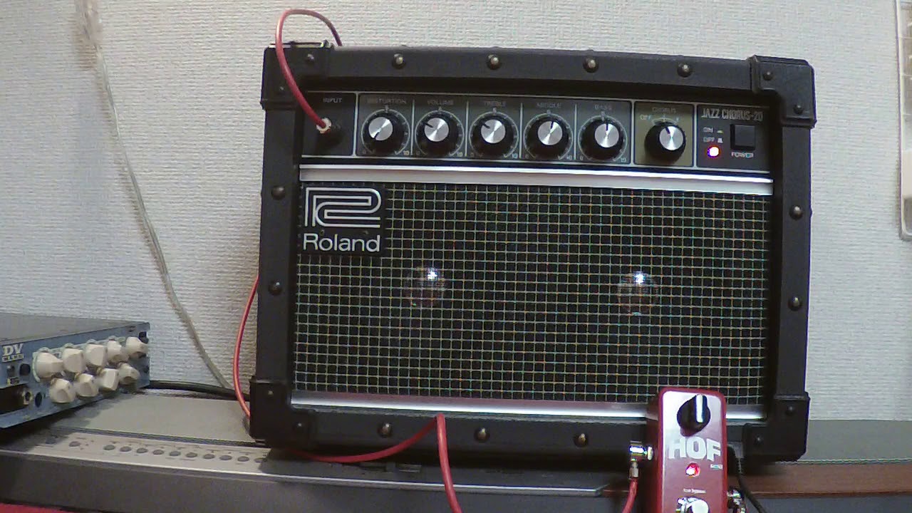 Roland JC-20