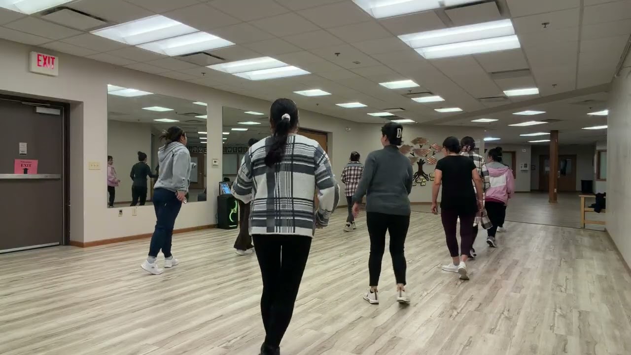 hmong line dance practice 11 2025 1