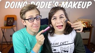 Doing My Flatmate's Makeup! | Evan Edinger & Dodie Clark