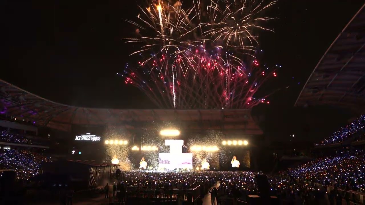 230528 TXT (투모로우바이투게더) 'Our Summer' TXT 'ACT : SWEET MIRAGE' TOUR IN U.S. @BMO Stadium, LA Day 2