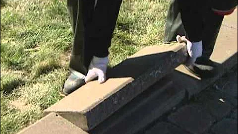 Gator-Block-Bond-adhesive.wmv