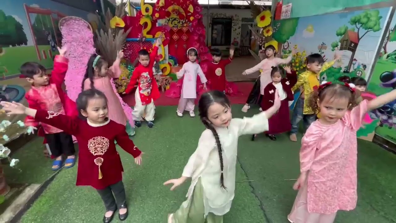 Tết ơi là Tết Mầm Non Đồ Rê Mí 