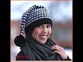 How to Crochet Tutorial: DIY Houndstooth Stocking Hat by YARNutopia