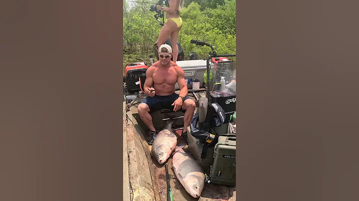 CARP Tacos Are What’s For Dinner! 💪🏼🔥🔥🔥 #shorts #fishing #fish #fancyfood #recipe