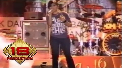 Cokelat - Kupilih Dia (Live Konser Pare Pare Sulawesi Selatan 18 Juni 2006)