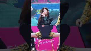 Everglowmoon Wang Yiren Fancam So Y Right And Beautiful Also All About Kpop