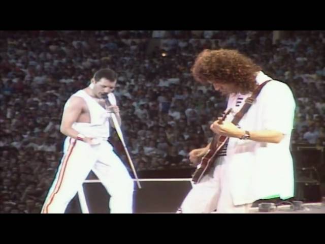 Queen - I Want To Break Free (Live At Wembley) class=