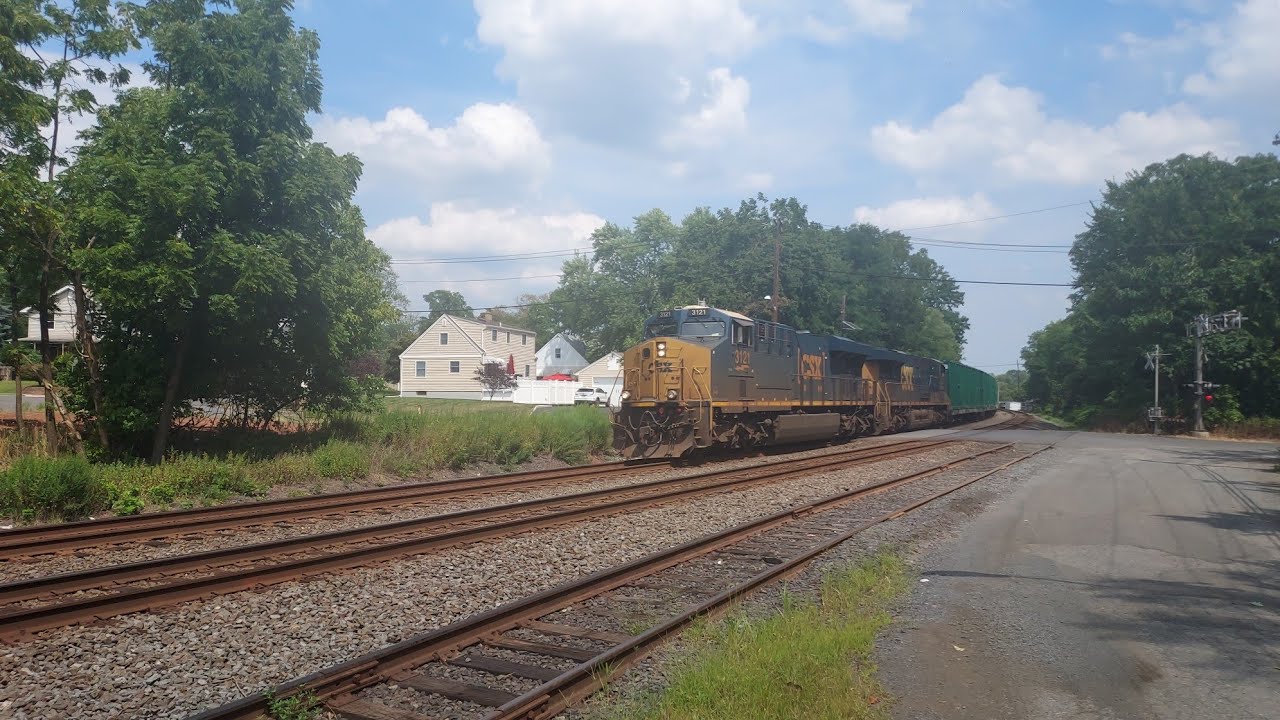 CSX 3121 ES44AC-H Leads M301 through Piscataway! 8/2/24 - YouTube