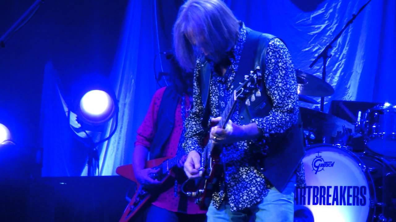 15  Shadow People TOM PETTY LIVE Chicago United Center 8-23-2014 BY CLUBDOC