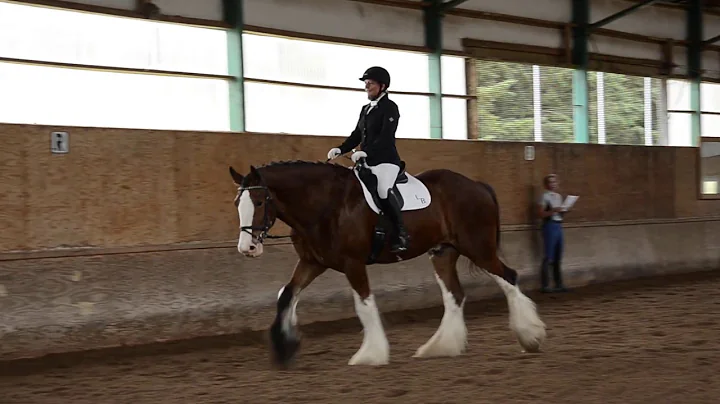 Leah Everson on Leabra's Beau Mormont