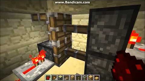 MINECRAFT TUTORIAL: minecraft piston light switch