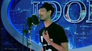 Sakit gigi Cover by valdy nyonk paraodi indonesian idol