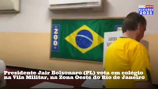 #Eleições2022 | Presidente Jair Bolsonaro (PL) vota em colégio na Vila Militar do Rio de Janeiro