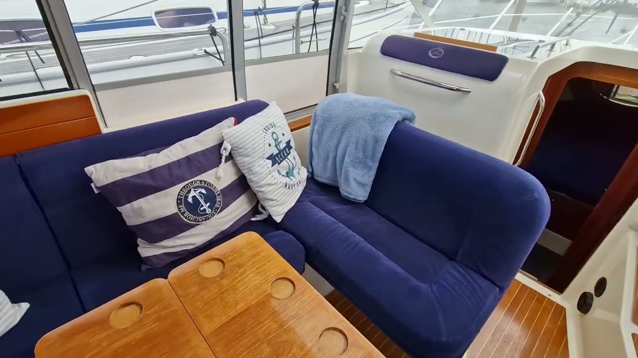 Aquador 32 Coupe