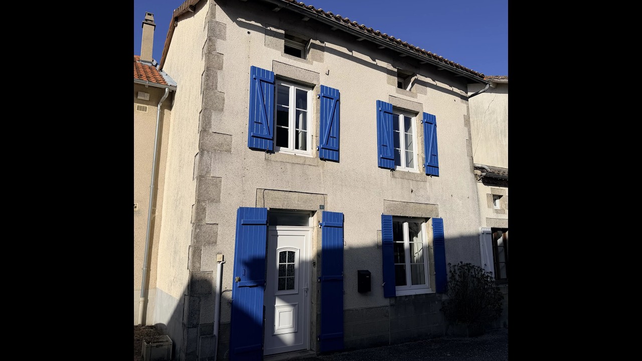110,000€ Nouic. Haute Vienne. Embrace vibrant village life with this large 4 bedroom home 