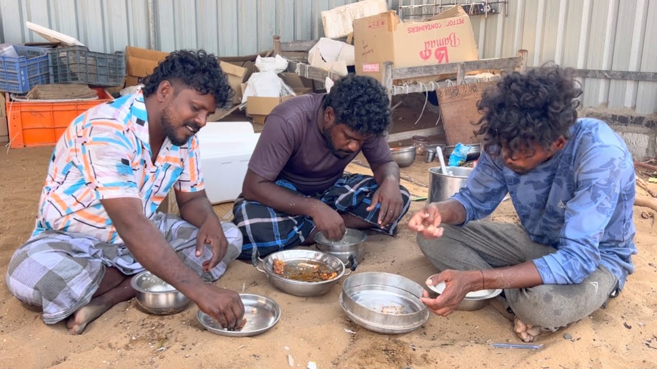 வல்லான் கடலுக்கு போகாதனால அந்த கஞ்சியை மீனை பொறிச்சு குடும்பத்தோடு குடிச்சோம்